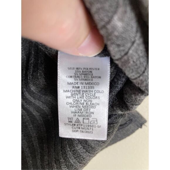 Nine Britton Scoop Neck Sweater Size Small NWOT (P10) - Picture 8 of 8